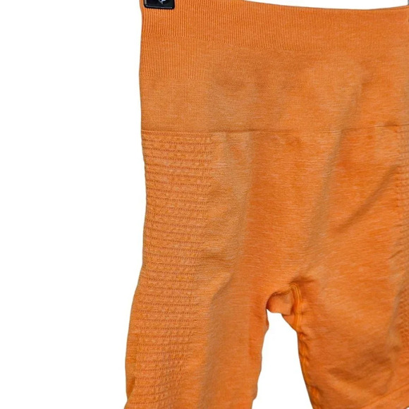 Alphalete Women's  Seamless Bike Shorts Size Small Orange Athletic Activewear - Picture 5 of 7